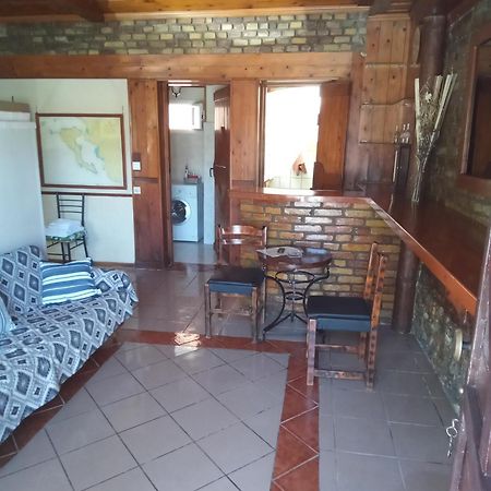 56S.M Comftorable Studio,Airport Area Anemomylos Ngoại thất bức ảnh