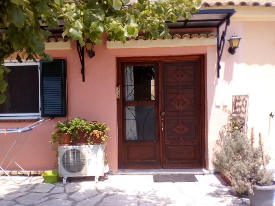 56S.M Comftorable Studio,Airport Area Anemomylos Ngoại thất bức ảnh